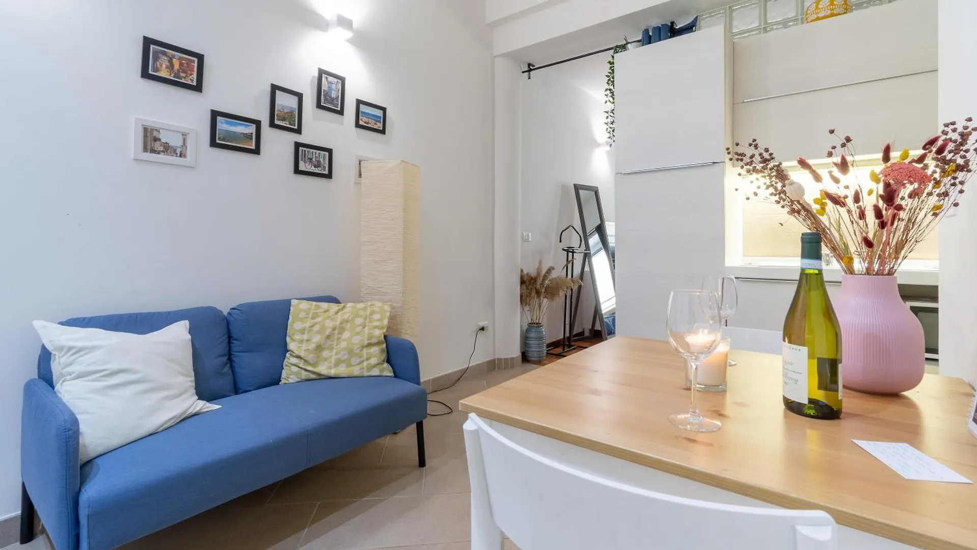 Gale Apartment Bolonia 0*,